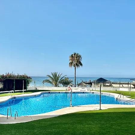 Banana Front Line Iii - Eaw Homes Daire Marbella