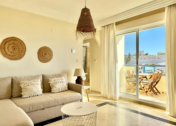 Banana Front Line Iii - Eaw Homes Marbella