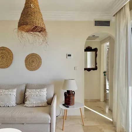 Banana Front Line Iii - Eaw Homes Marbellac