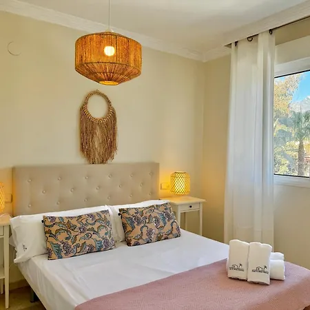 Banana Front Line Iii - Eaw Homes